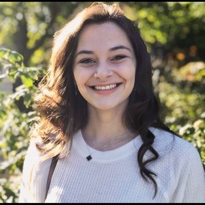 Meet your Posher, Lorien